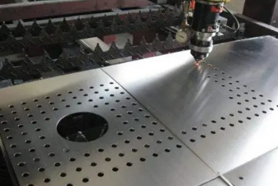 How to carry out daily maintenance and upkeep of riveting machines